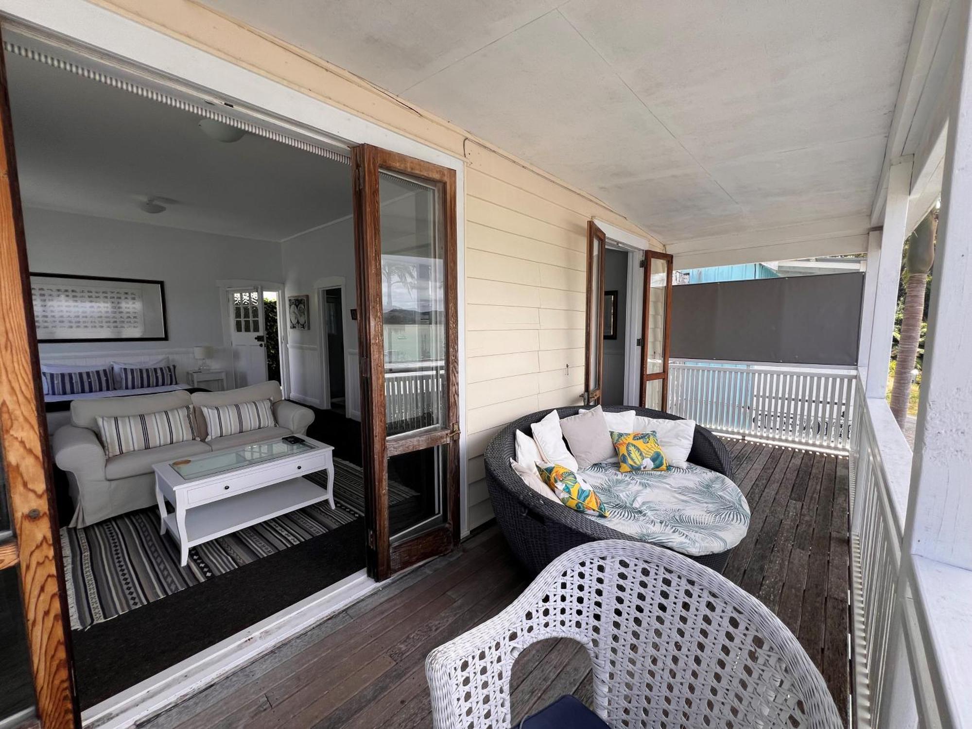 Mangonui Waterfront Apartments ภายนอก รูปภาพ