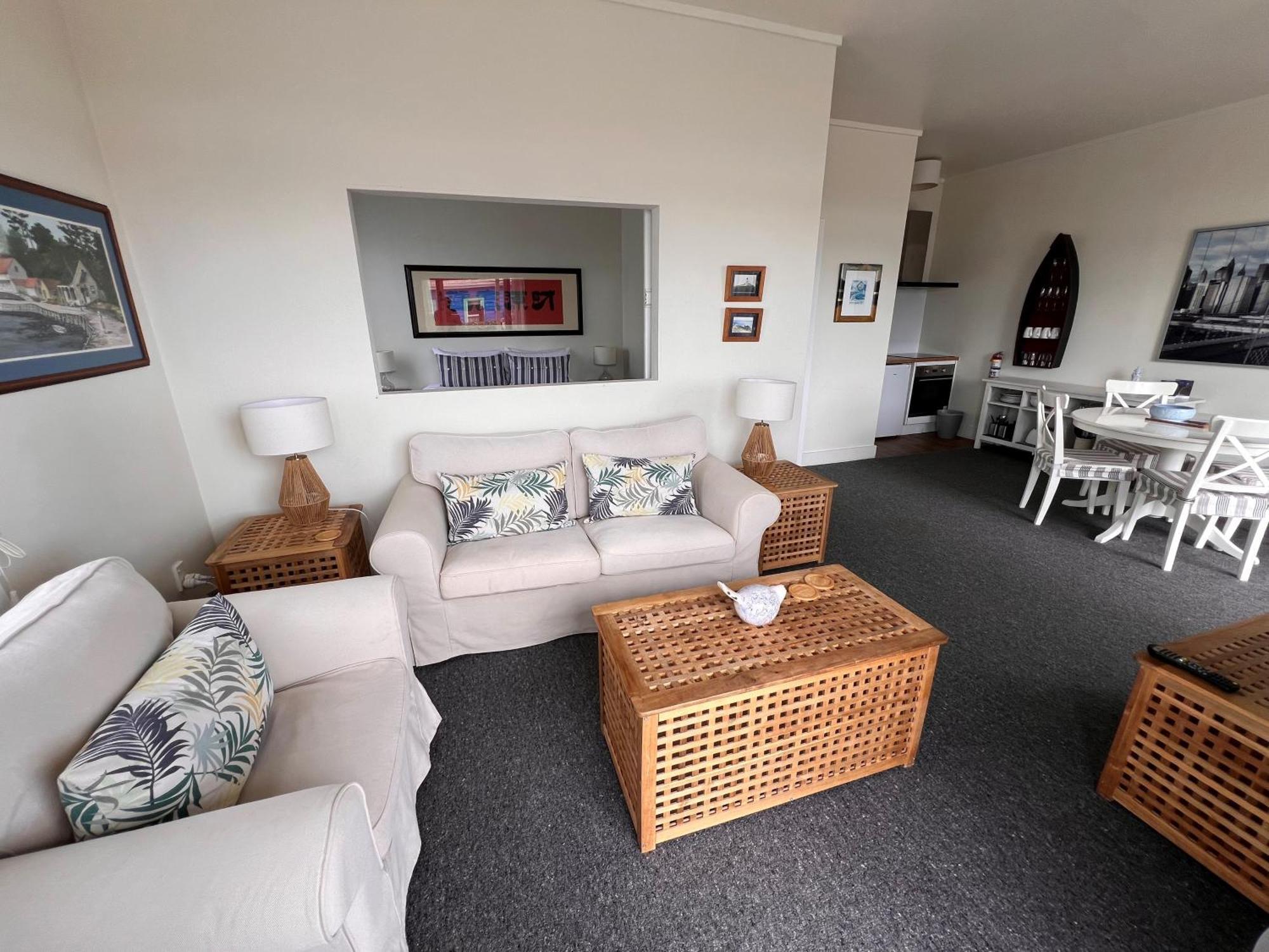 Mangonui Waterfront Apartments ภายนอก รูปภาพ