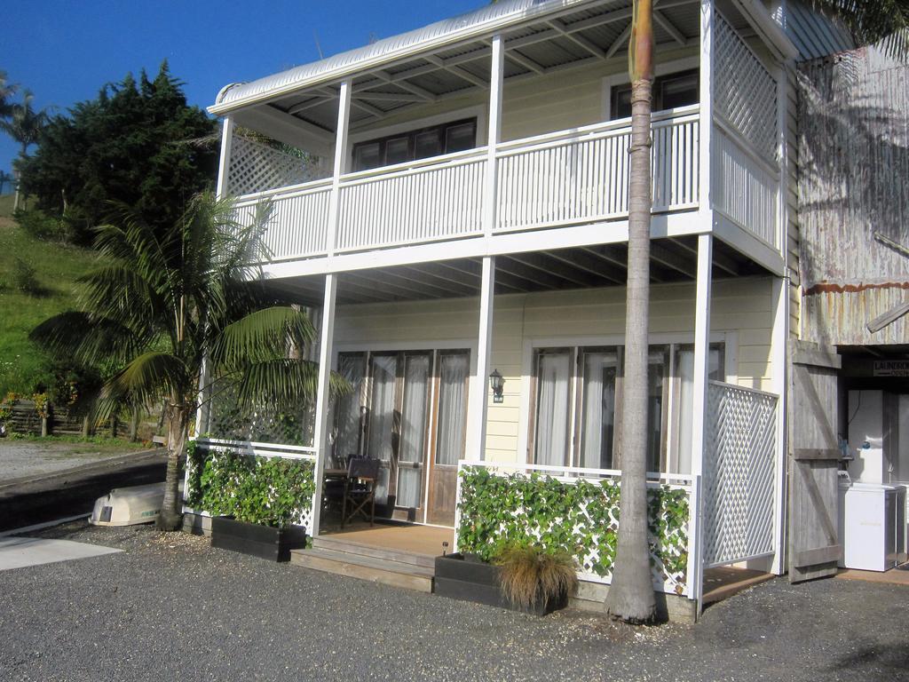 Mangonui Waterfront Apartments ภายนอก รูปภาพ